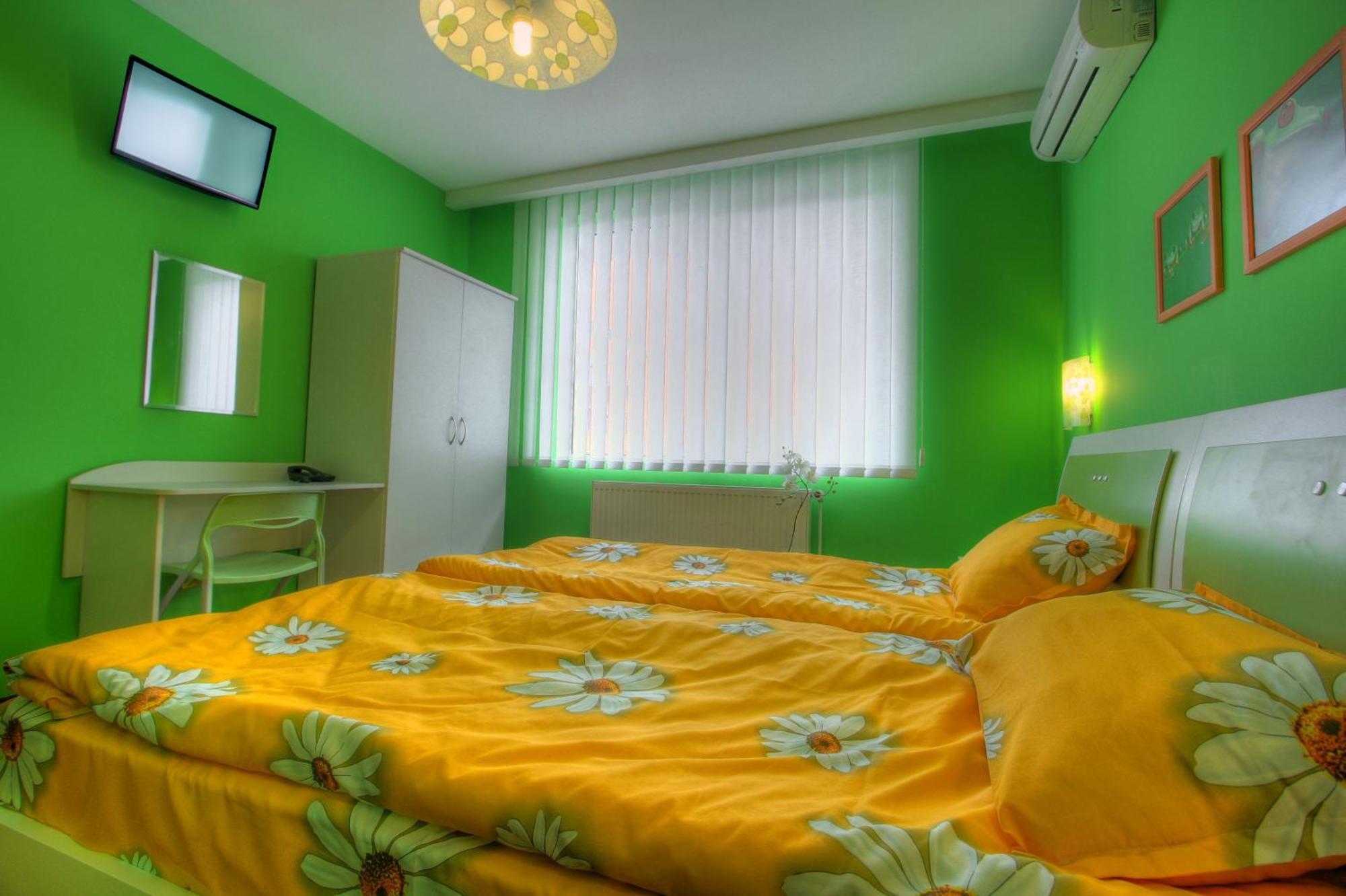 Family Hotel Mania Stara Zagora Exterior foto